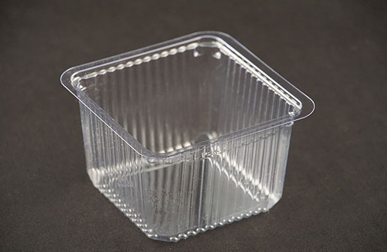 clear plastic tray